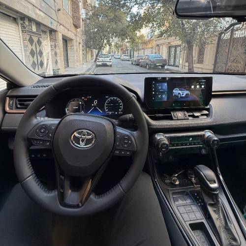 تویوتا مدل وایلندر 2.0 لیتر دو دیفرانسیل سال 2025  صفر