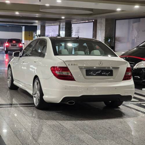بنز c200 مدل 2012