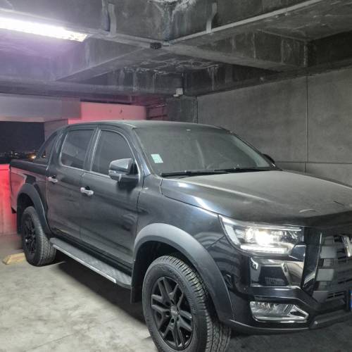 کی ام سی مدل T8 سال 1402  کارکرده