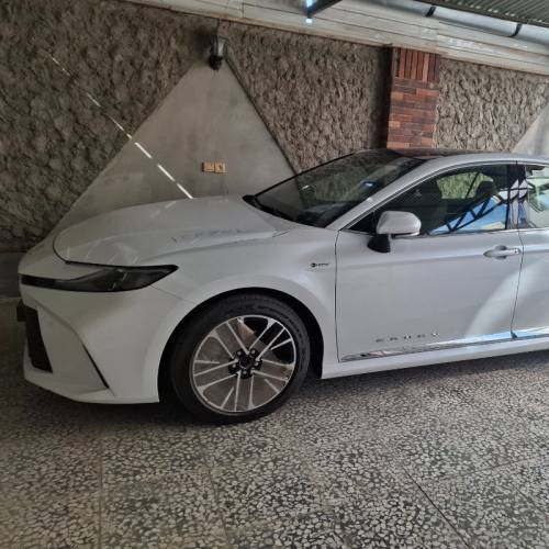 تویوتا مدل کمری XLE سال 2025  صفر