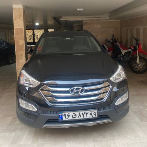 هیوندای مدل سانتافه 4 سیلندر دو دیفرانسیل سال 2016  کارکرده
