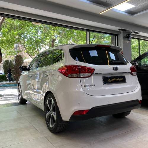 کیا کارنز مدل ۲۰۱۶