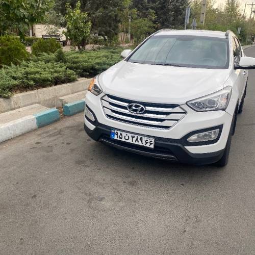 هیوندای مدل سانتافه 4 سیلندر تک دیفرانسیل سال 2015  کارکرده