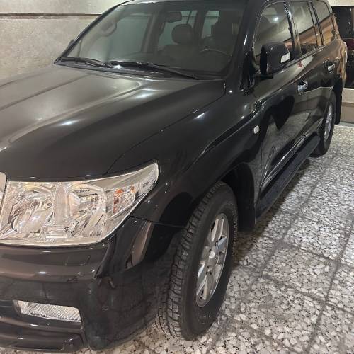 تویوتا مدل لندکروزر  کارکرده