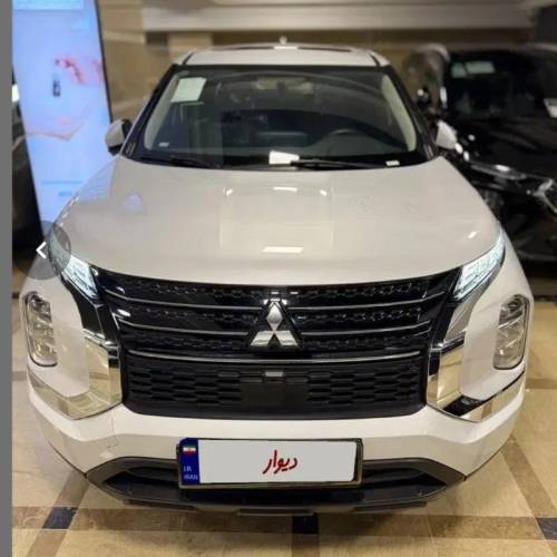میتسوبیشی مدل اوتلندر تک دیفرانسیل M لاین سال 2023  کارکرده
