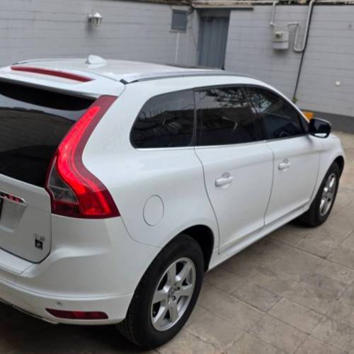 ولوو مدل XC60 R دیزاین پلاس سال 2014  کارکرده