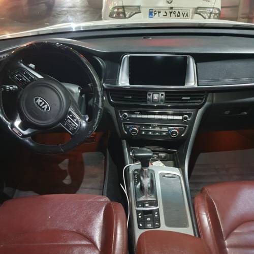 کیا مدل اپتیما 4 سیلندر GT لاین سال 2017  کارکرده