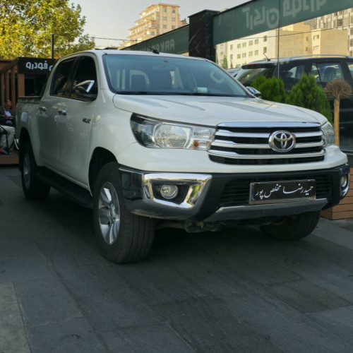 هایلوکس 2016 سفید