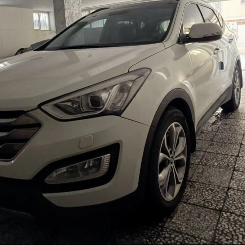 هیوندای مدل سانتافه 4 سیلندر دو دیفرانسیل سال 2015  کارکرده