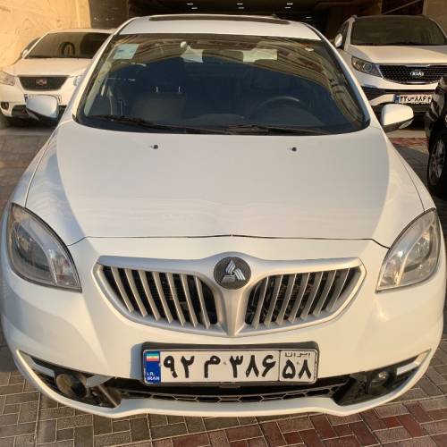 برلیانس مدل 330 1.5 اتوماتیک سال 1396  کارکرده
