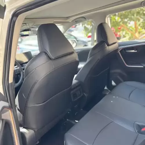 تویوتا مدل وایلندر 2.0 لیتر دو دیفرانسیل سال 2025  کارکرده