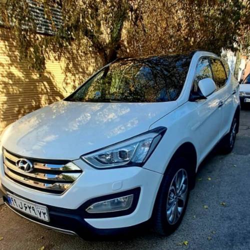 هیوندای مدل سانتافه 4 سیلندر دو دیفرانسیل سال 2015  کارکرده