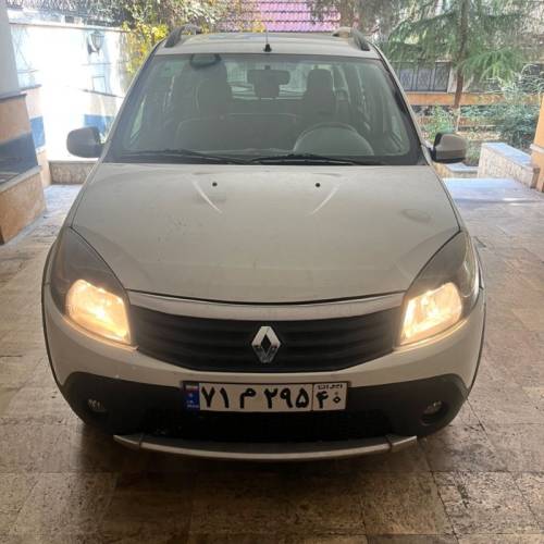 رنو مدل ساندرو استپ وی اتوماتیک سال 1396  کارکرده