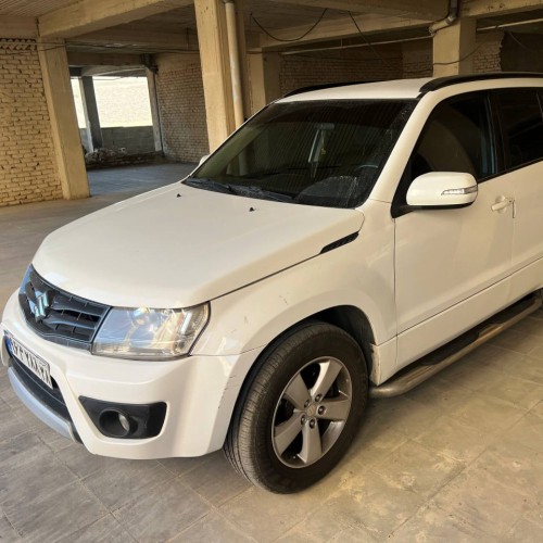 سوزوکی (SUZUKI) سوزوکی ویتارا گرند 2.4 لیتر اتوماتیک سال 1390