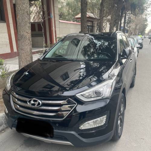 هیوندای مدل سانتافه 4 سیلندر دو دیفرانسیل سال 2016  کارکرده