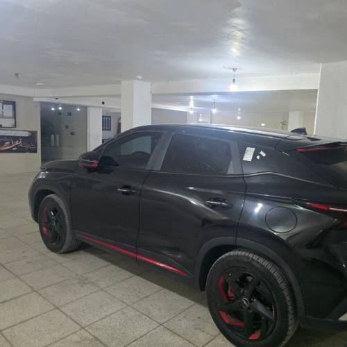 فونیکس مدل FX پریمیوم FWD سال 1402  کارکرده