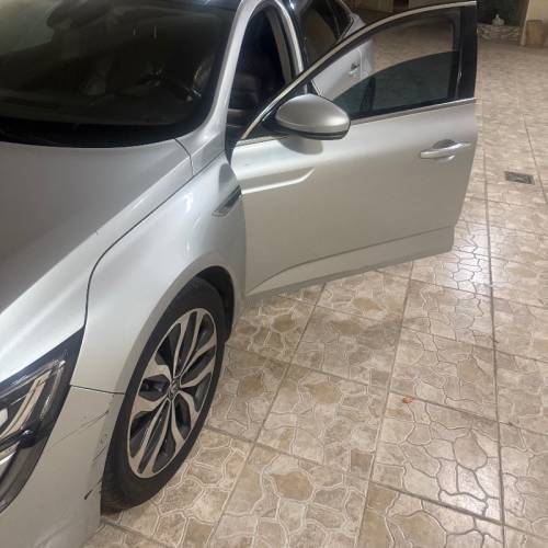 رنو مدل تالیسمان سال 2017  کارکرده