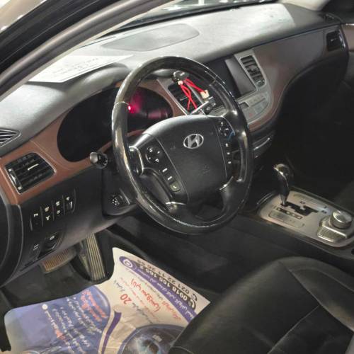 هیوندای جنسیس مدل 2011