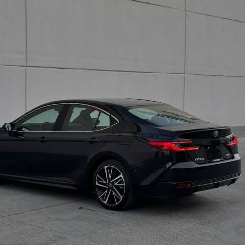 تویوتا مدل کمری 2.5 لیتر گرند سال 2025  صفر