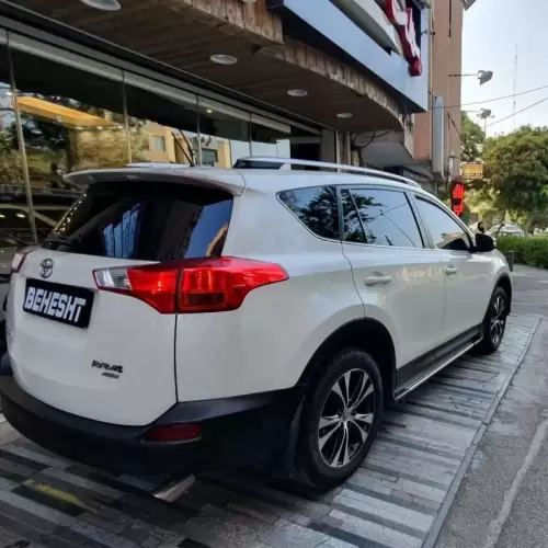 تویوتا مدل راوفور سال 2014  کارکرده