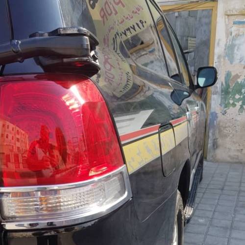 تویوتا مدل لندکروزر  کارکرده