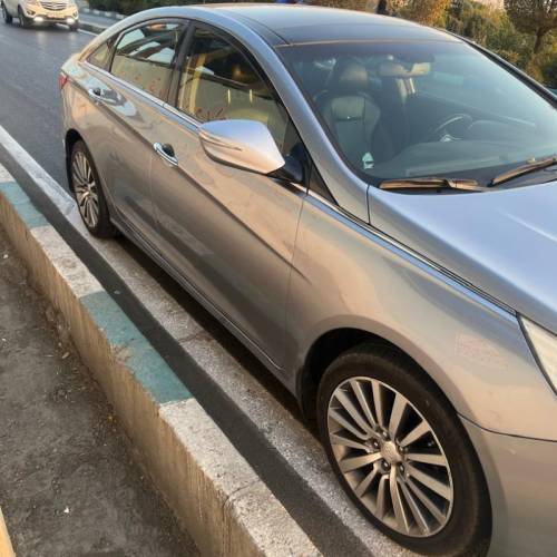 هیوندای مدل سوناتا YF  کارکرده