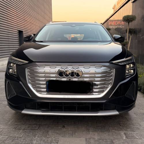 آئودی مدل Q5 e-tron 40 سال 2024  کارکرده