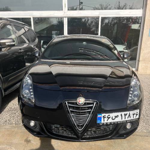 آلفارمئو مدل آلفارومئو جولیتا سال 2016  کارکرده