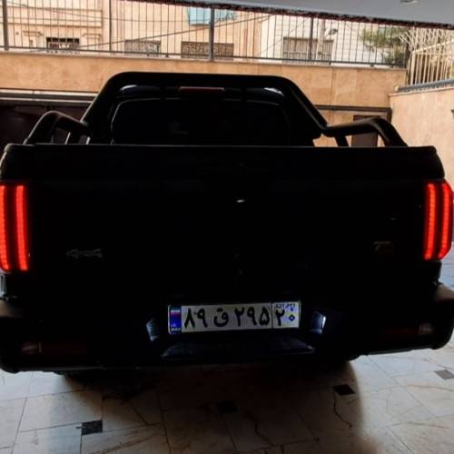 کی ام سی مدل t9 2 لیتر توربو سال 1403  کارکرده