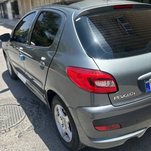 پژو مدل 207 پانوراما دنده ای TU5P سال 1404  کارکرده