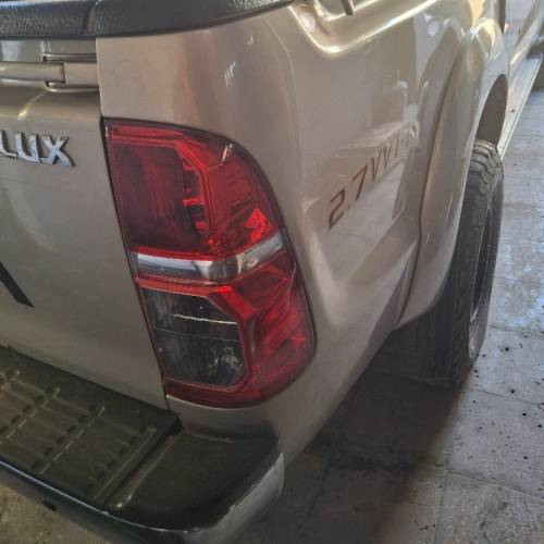 تویوتا مدل هایلوکس  کارکرده