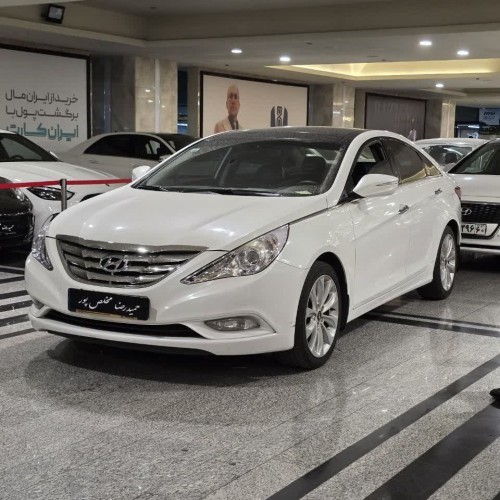 هیوندای سوناتا مدل 2012