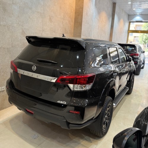 نیسان (NISSAN) نیسان ترا اکسکلوسیو سال 1404