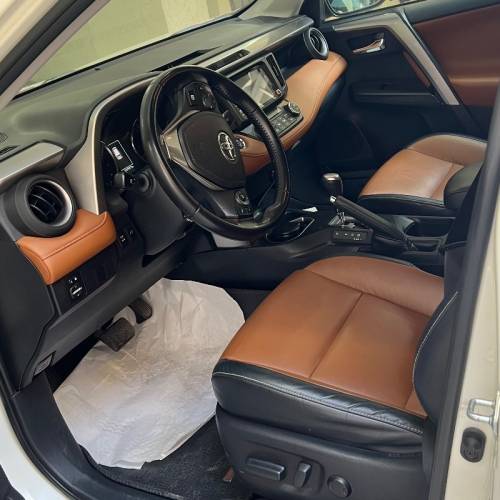 تویوتا مدل راوفور سال 2017  کارکرده