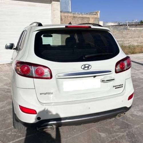 هیوندای مدل سانتافه سال 2012  کارکرده