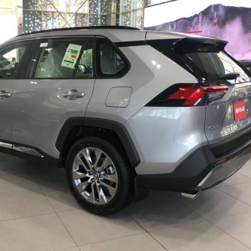 تویوتا مدل راوفور 2.5 لیتر دو دیفرانسیل ادونچر سال 2025  کارکرده