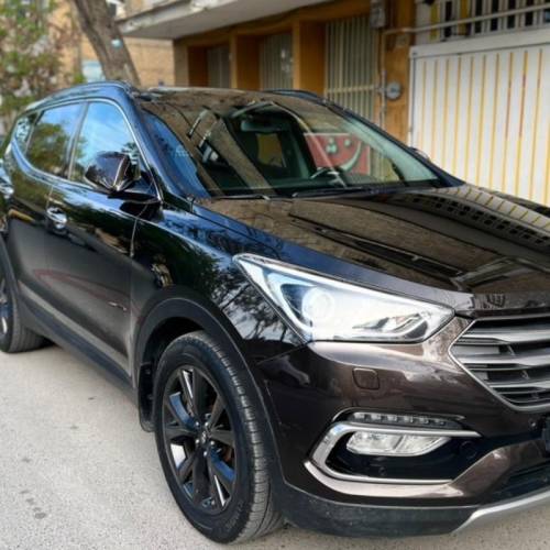 هیوندای مدل سانتافه 4 سیلندر دو دیفرانسیل سال 2016  کارکرده