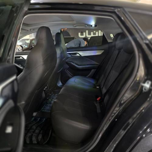 کی ام سی J7 مدل 1402