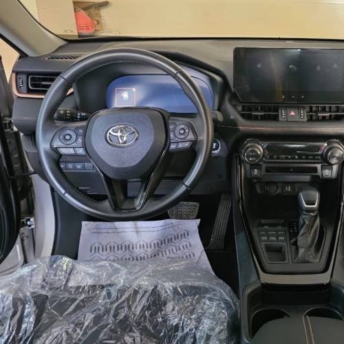 تویوتا مدل وایلندر 2.0 لیتر دو دیفرانسیل سال 2025  صفر