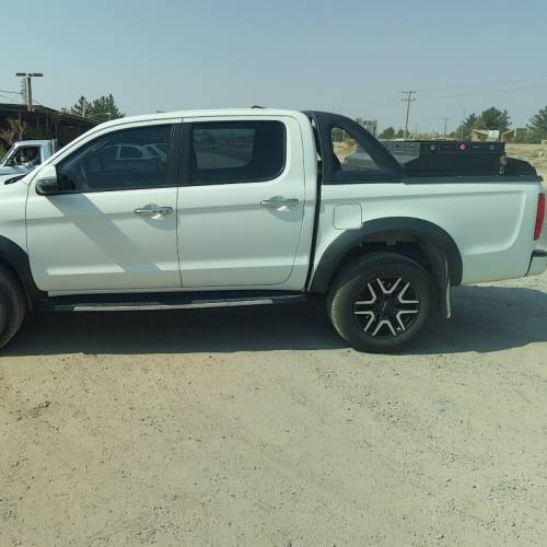 جک مدل t8  کارکرده