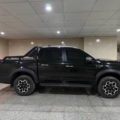 کی ام سی مدل t9 2 لیتر توربو سال 1403  کارکرده