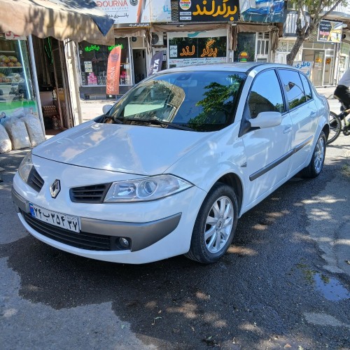 رنو (RENAULT) مگان (مونتاژ) 2000 سال 1390